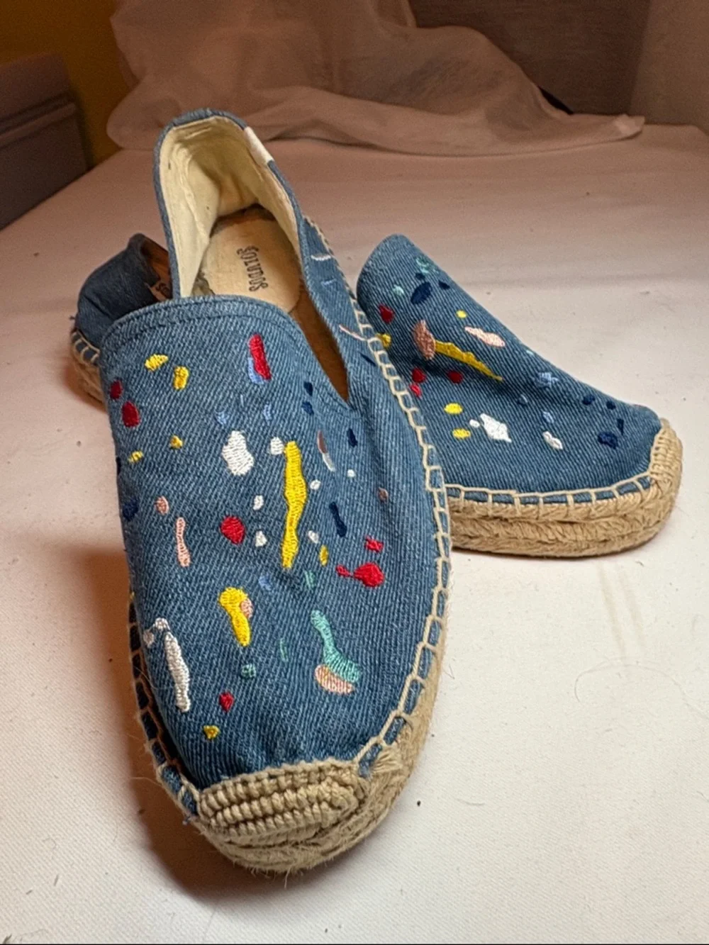 Soludos Blue embroidered espadrille Flats Size 10